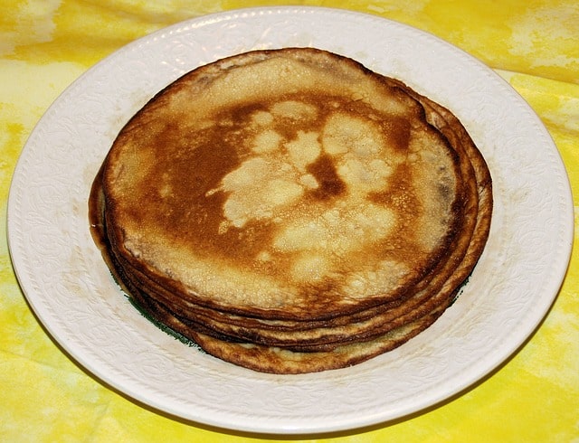 Pâte à crêpes au yaourt nature