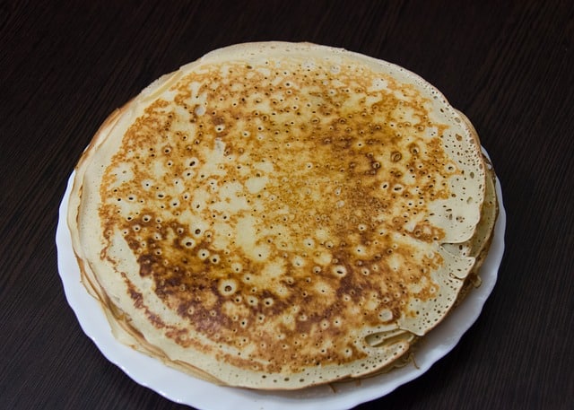 Recette classique de la crêpe (10 à12 crêpes)